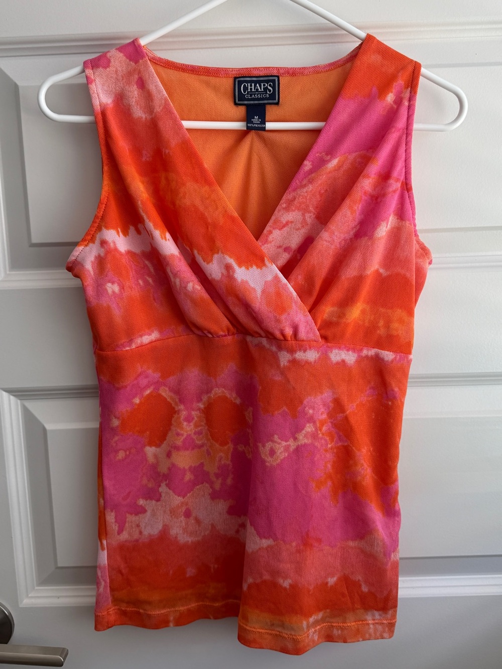 Chaps Women’s Sleeveless Surplice Top – Size Medium – Orange Pink Abstract Print